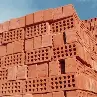 ladrillos apilados en palets